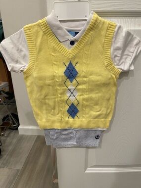 Good Lad Yellow Argyle Knit Vest and White Polo Set with Blue Accents